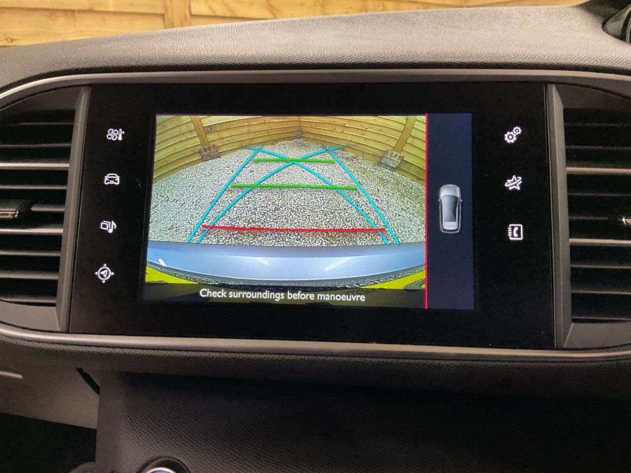 2017 PEUGEOT 308 SW 2017 PEUGEOT 308 SW