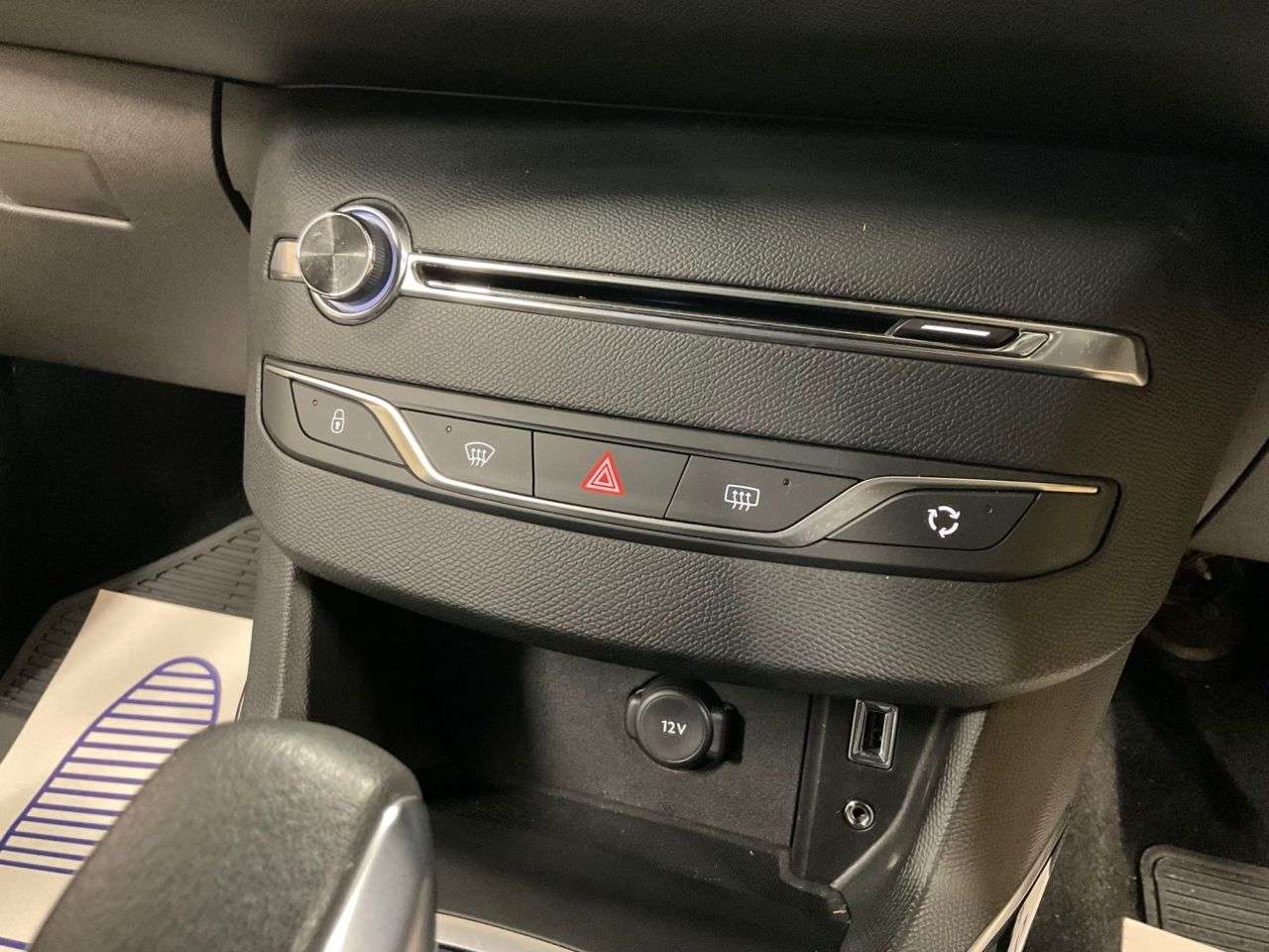 2017 PEUGEOT 308 SW 2017 PEUGEOT 308 SW