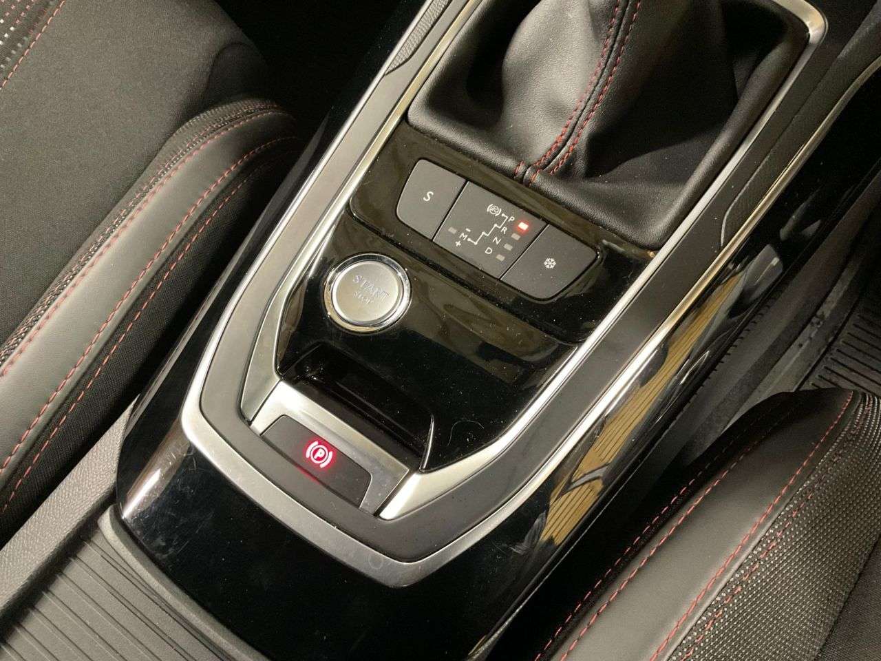 2017 PEUGEOT 308 SW 2017 PEUGEOT 308 SW