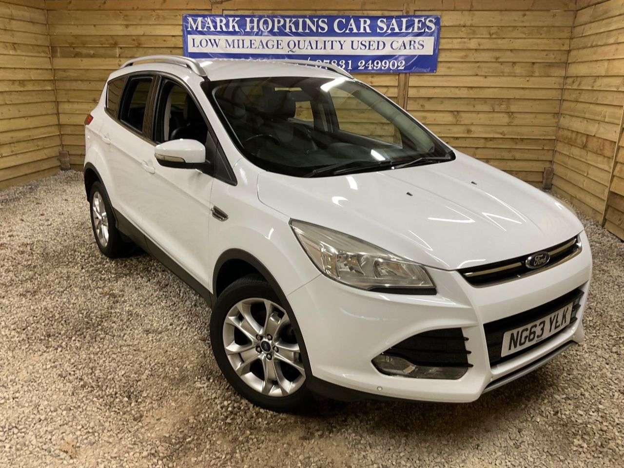 A 2013 FORD KUGA 2.0 TDCi Titanium SUV 5dr Diesel Manual AWD Euro 5 (163 ps) TWO OWNERS HIGH A 2013 FORD KUGA 2.0 TDCi Titanium SUV 5dr Diesel Manual AWD Euro 5 (163 ps) TWO OWNERS HIGH
