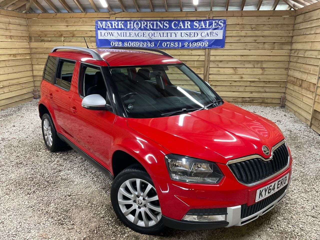 A 2014 SKODA YETI 2.0 TDI SE Outdoor 5dr Diesel DSG 4WD Euro 5 (140 ps) TWO LOCAL LADY OWNERS A 2014 SKODA YETI 2.0 TDI SE Outdoor 5dr Diesel DSG 4WD Euro 5 (140 ps) TWO LOCAL LADY OWNERS