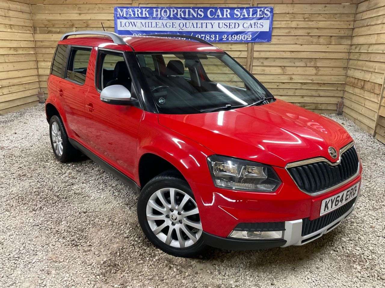 A 2014 SKODA YETI 2.0 TDI SE Outdoor 5dr Diesel DSG 4WD Euro 5 (140 ps) TWO LOCAL LADY OWNERS A 2014 SKODA YETI 2.0 TDI SE Outdoor 5dr Diesel DSG 4WD Euro 5 (140 ps) TWO LOCAL LADY OWNERS