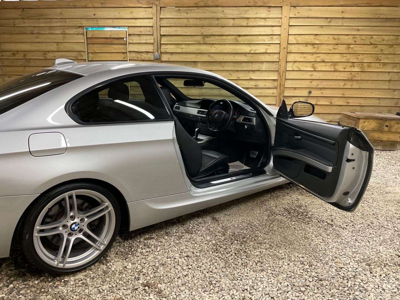 2010 BMW 3 SERIES 2010 BMW 3 SERIES