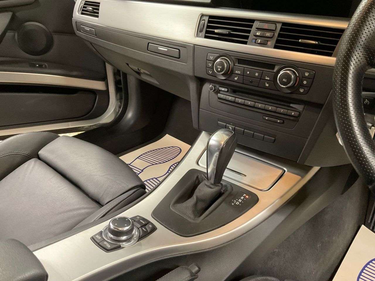 2010 BMW 3 SERIES 2010 BMW 3 SERIES