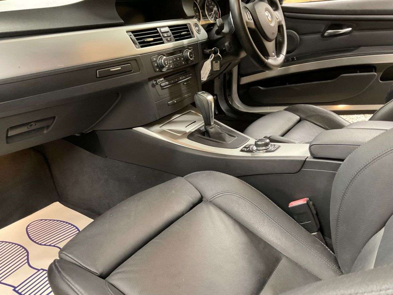 2010 BMW 3 SERIES 2010 BMW 3 SERIES