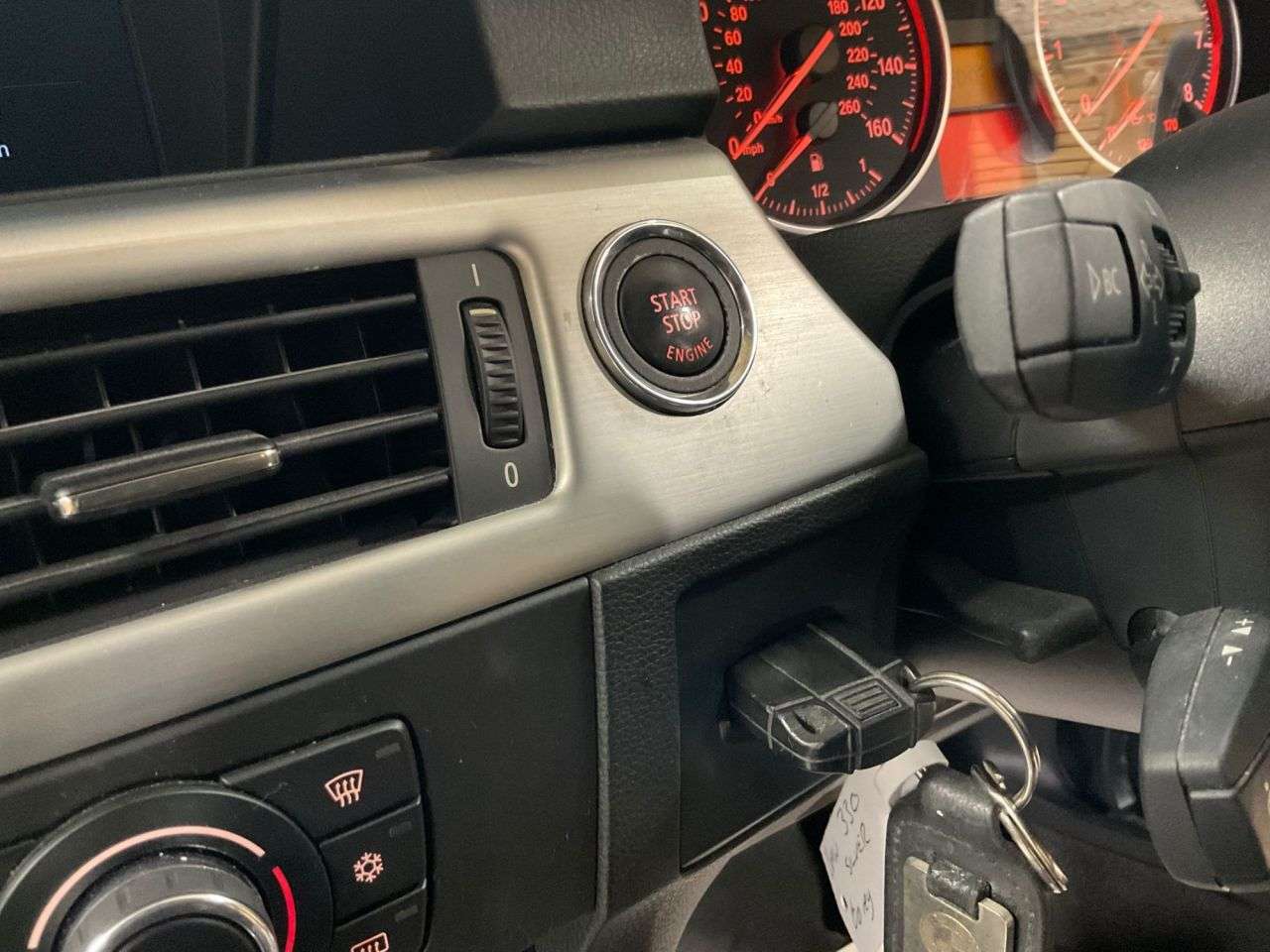 2010 BMW 3 SERIES 2010 BMW 3 SERIES