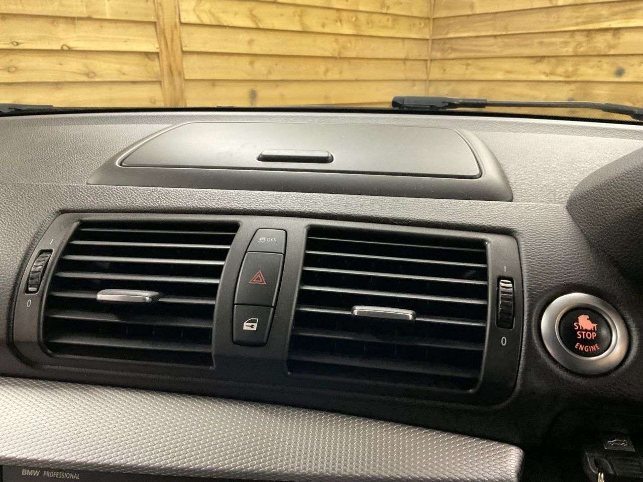 2012 BMW 1 SERIES 2012 BMW 1 SERIES