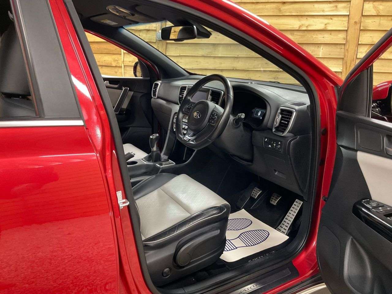 2017 KIA SPORTAGE 2017 KIA SPORTAGE