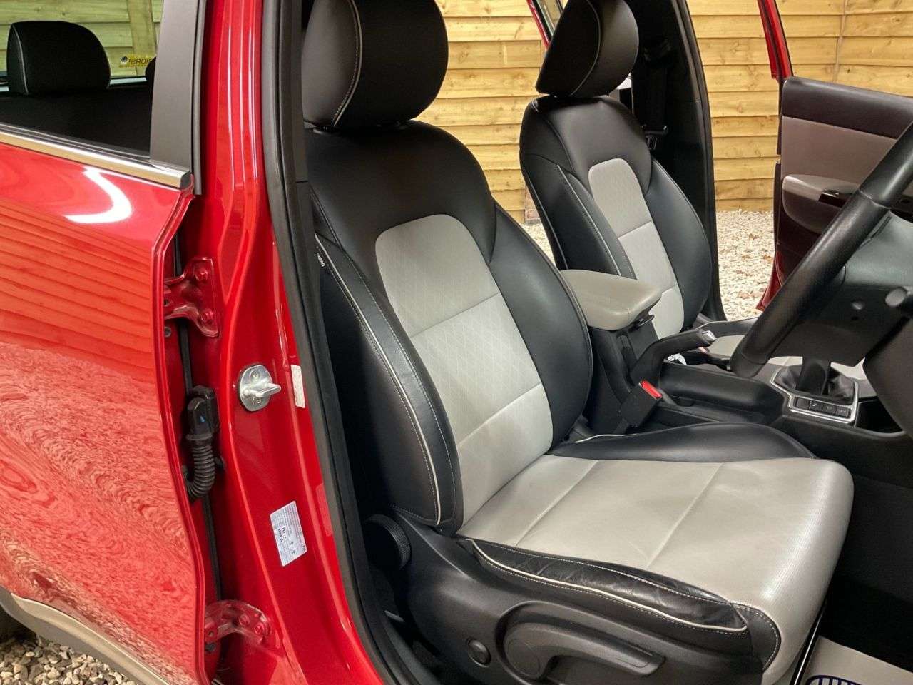 2017 KIA SPORTAGE 2017 KIA SPORTAGE