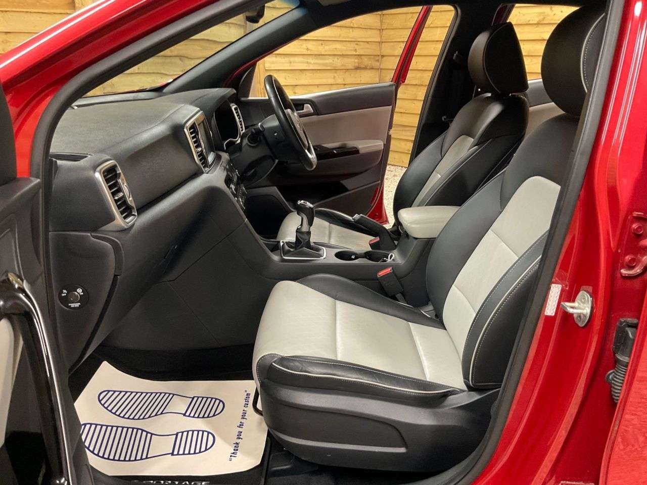 2017 KIA SPORTAGE 2017 KIA SPORTAGE