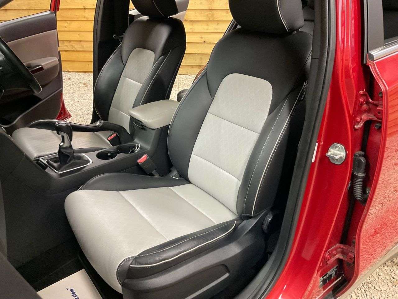 2017 KIA SPORTAGE 2017 KIA SPORTAGE