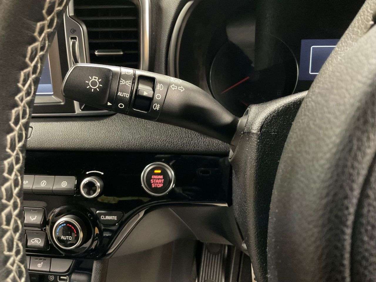 2017 KIA SPORTAGE 2017 KIA SPORTAGE