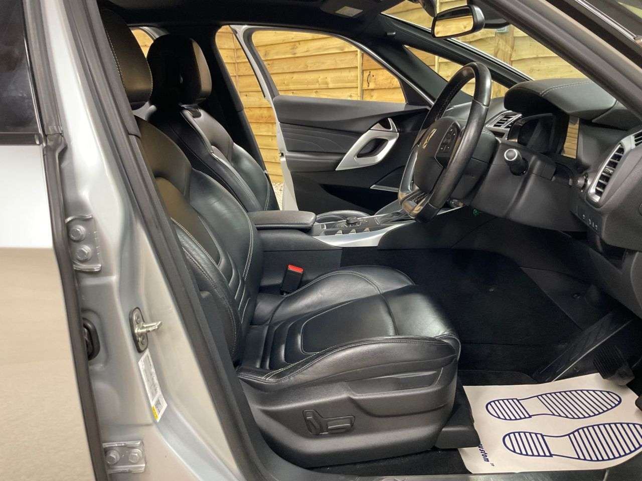 2014 CITROEN DS5 2014 CITROEN DS5