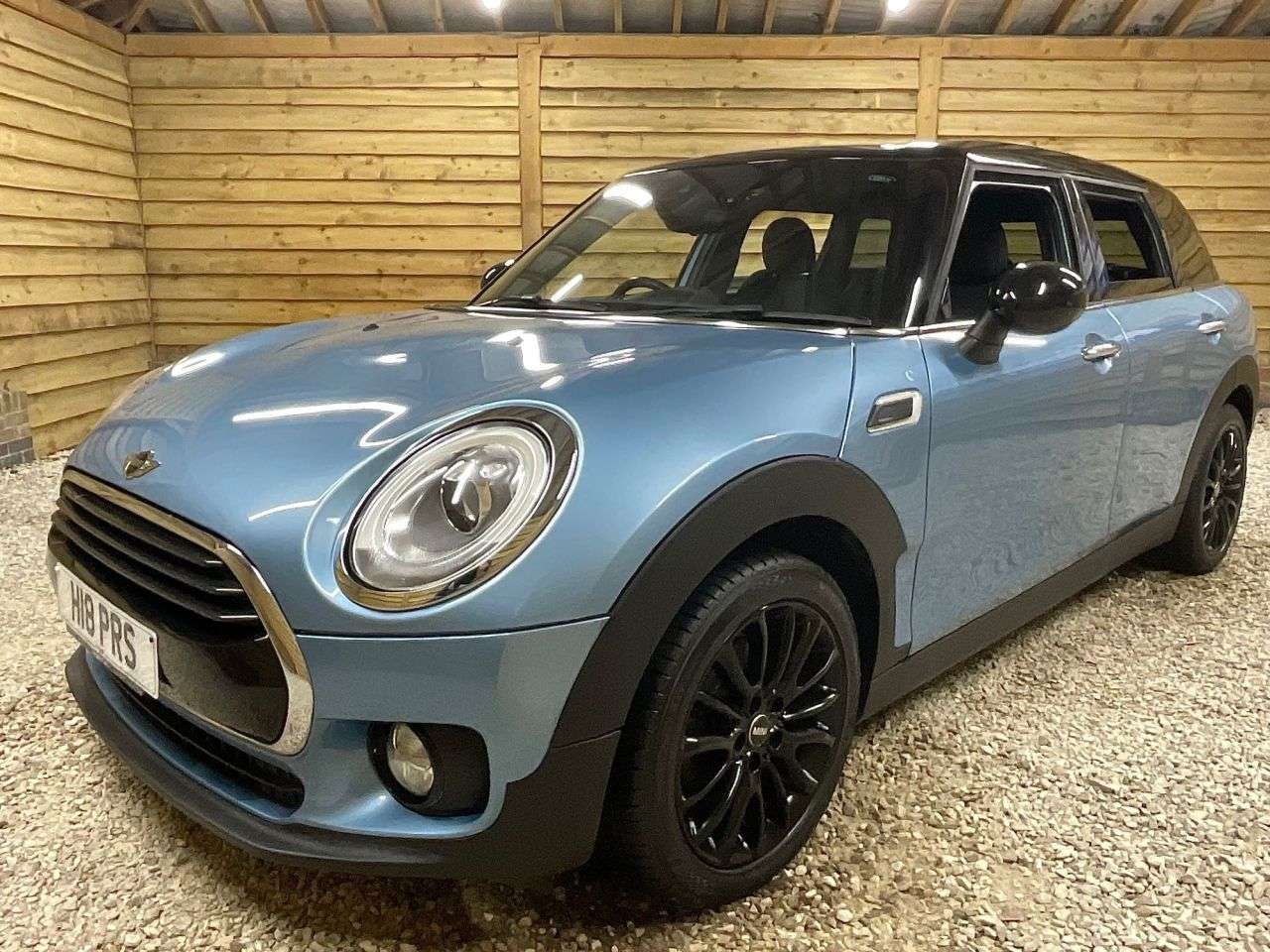 2017 MINI CLUBMAN 2017 MINI CLUBMAN
