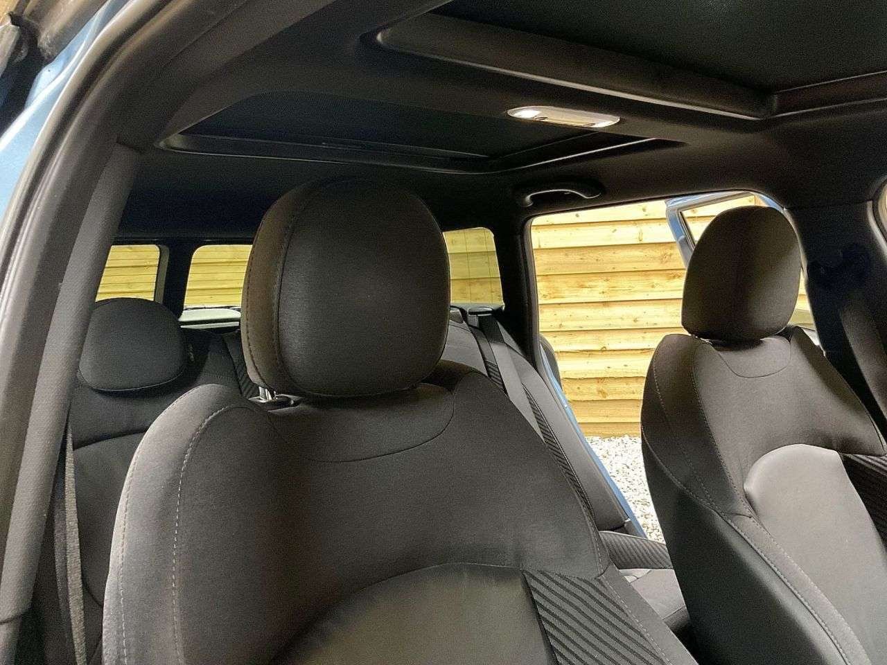 2017 MINI CLUBMAN 2017 MINI CLUBMAN