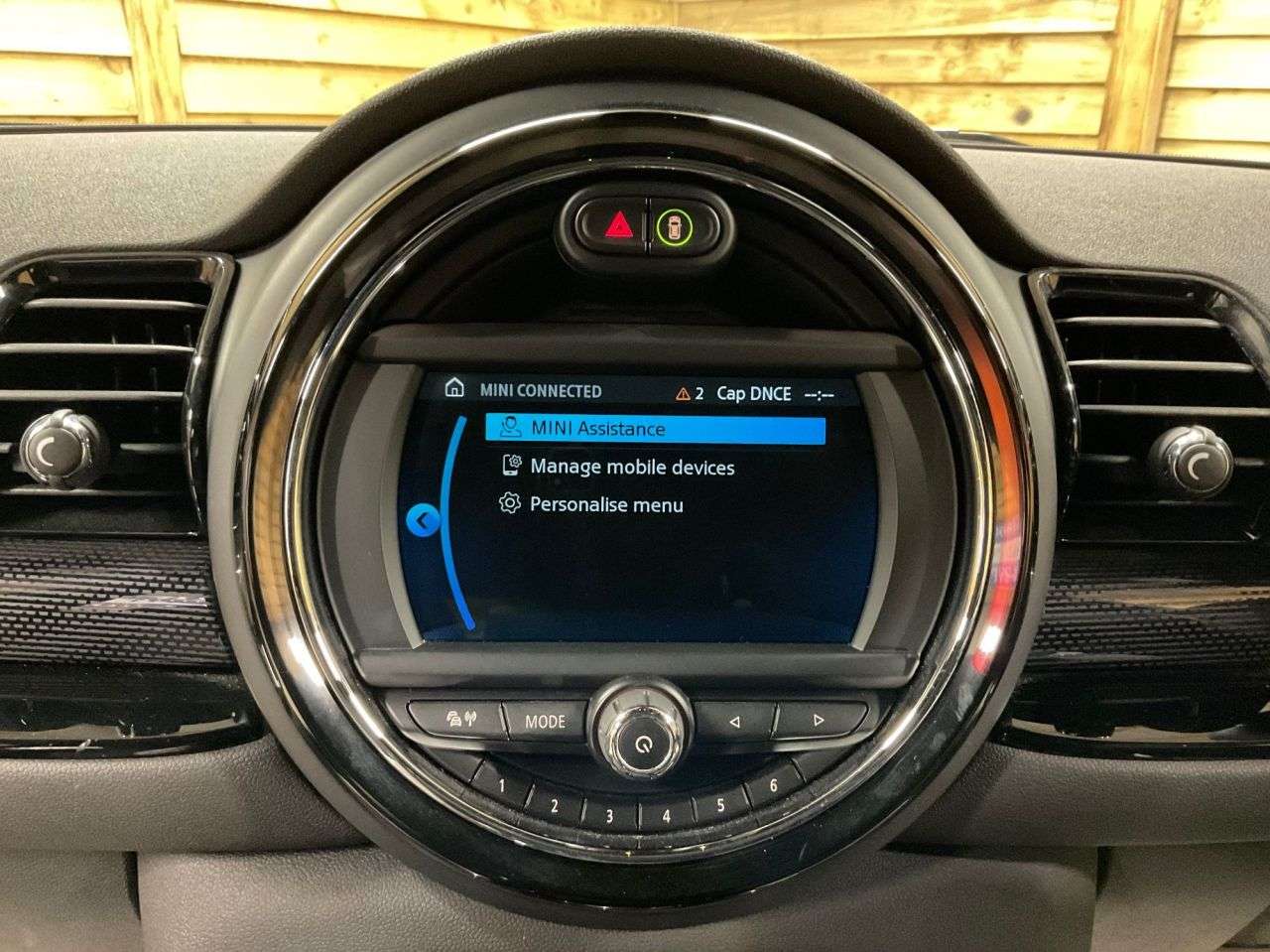 2017 MINI CLUBMAN 2017 MINI CLUBMAN