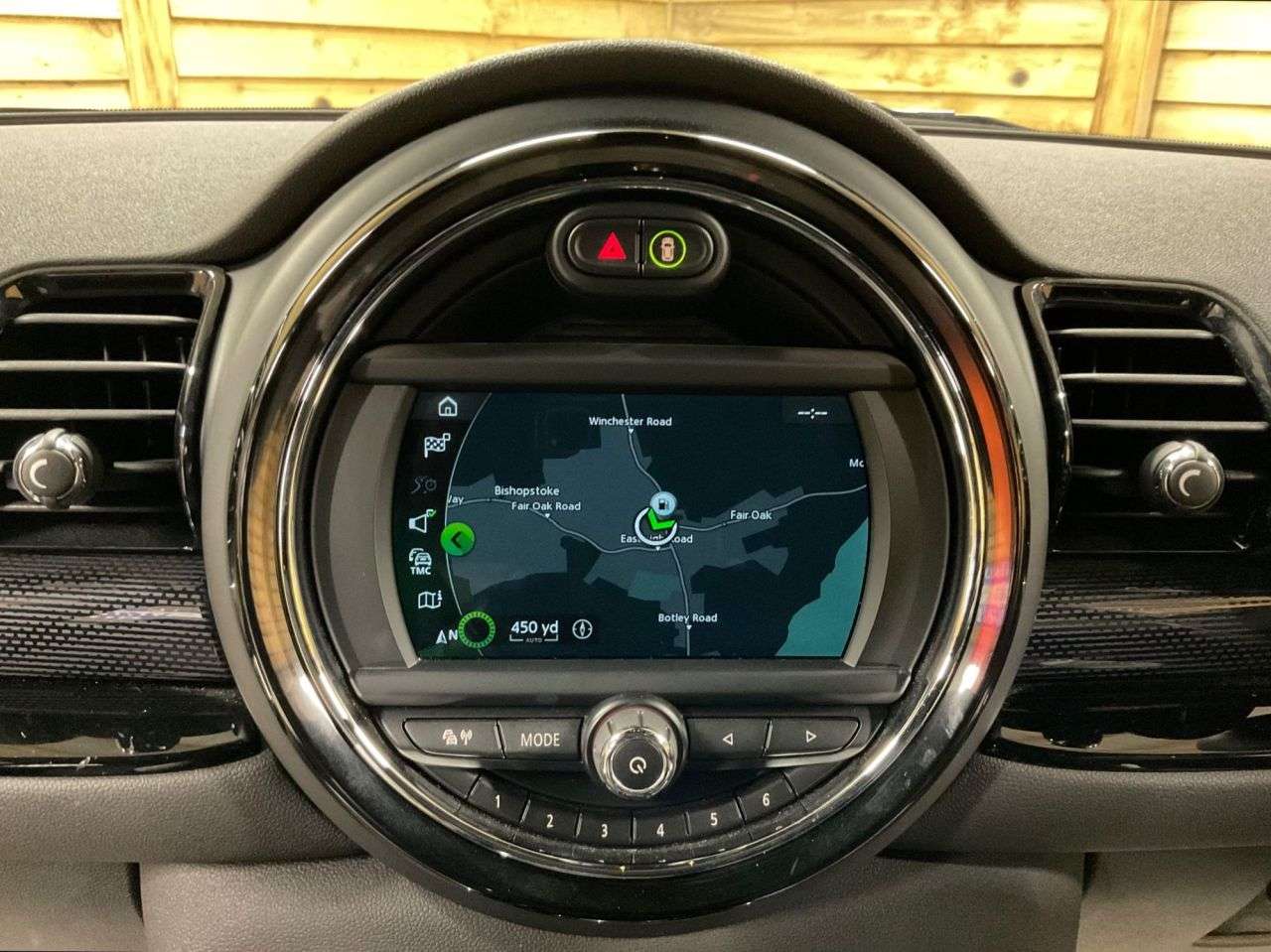 2017 MINI CLUBMAN 2017 MINI CLUBMAN