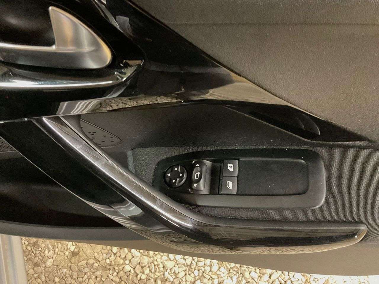 2017 PEUGEOT 208 2017 PEUGEOT 208