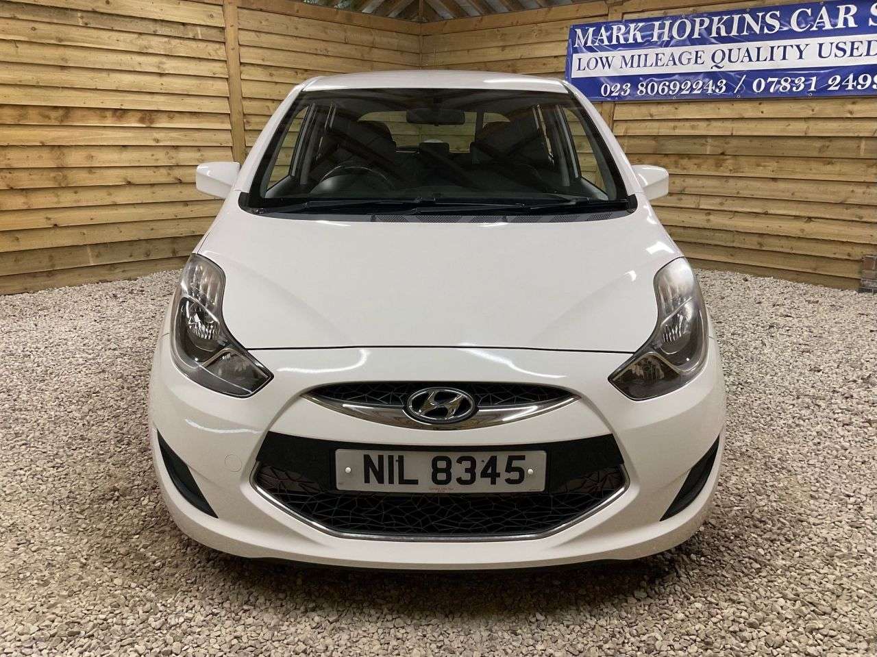 A 2012 HYUNDAI IX20 1.6 Active Hatchback 5dr Petrol Auto Euro 5 (123 bhp) DEMO+ONE LOCAL LADY O A 2012 HYUNDAI IX20 1.6 Active Hatchback 5dr Petrol Auto Euro 5 (123 bhp) DEMO+ONE LOCAL LADY O