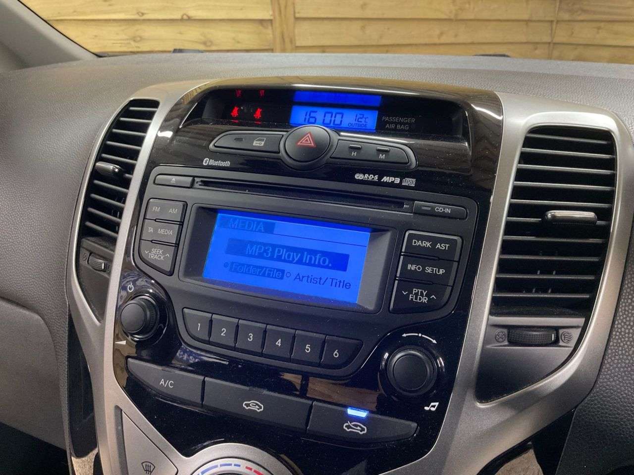 2012 HYUNDAI IX20 2012 HYUNDAI IX20