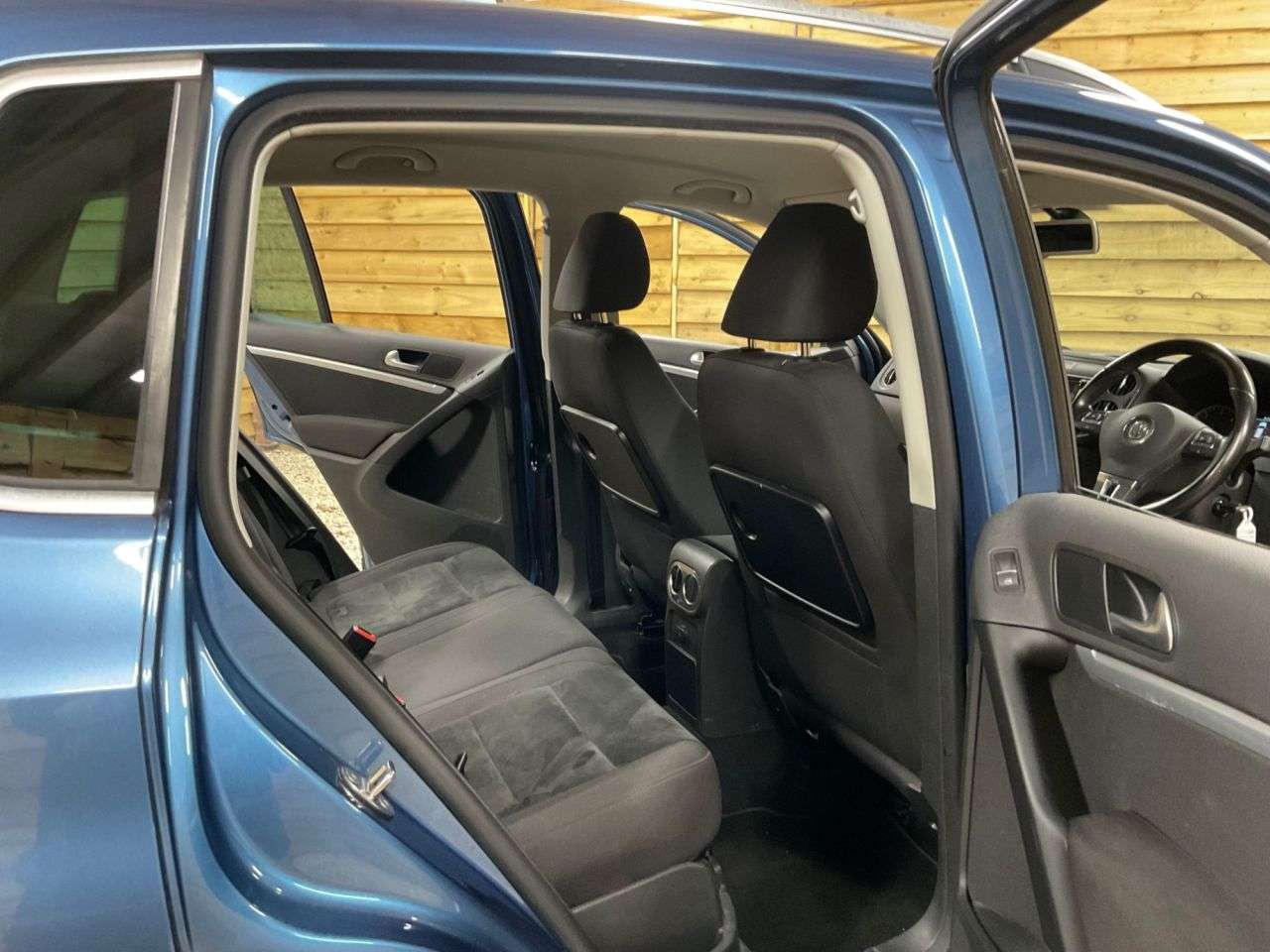 2014 VOLKSWAGEN TIGUAN 2014 VOLKSWAGEN TIGUAN
