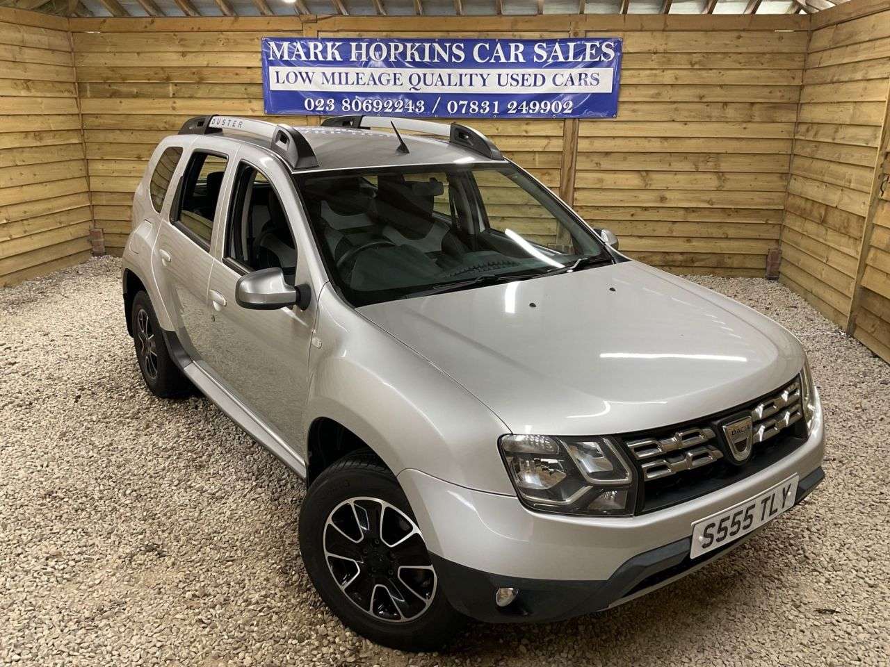 A 2017 DACIA DUSTER 1.5 dCi Prestige SUV 5dr Diesel EDC Euro 6 (s/s) (110 ps) TWO OWNER RARE AU A 2017 DACIA DUSTER 1.5 dCi Prestige SUV 5dr Diesel EDC Euro 6 (s/s) (110 ps) TWO OWNER RARE AU