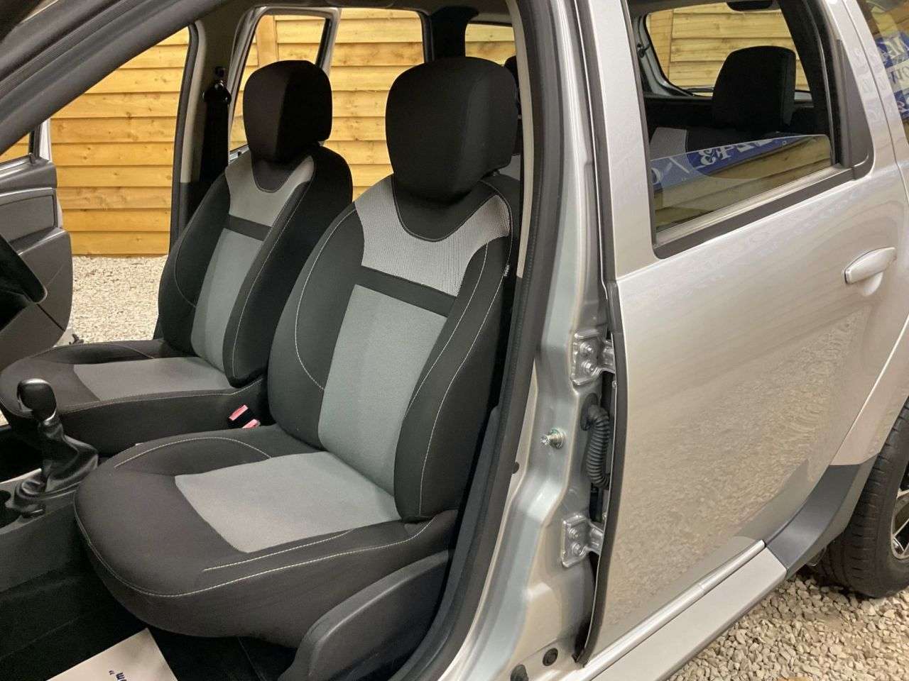 2017 DACIA DUSTER 2017 DACIA DUSTER
