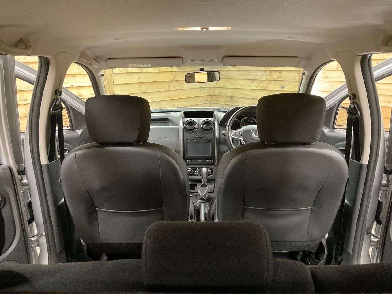 2017 DACIA DUSTER 2017 DACIA DUSTER