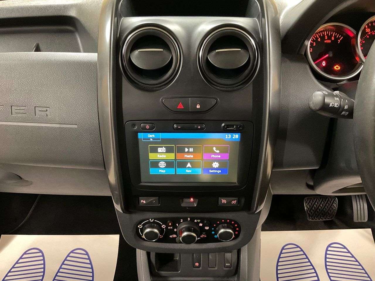 2017 DACIA DUSTER 2017 DACIA DUSTER