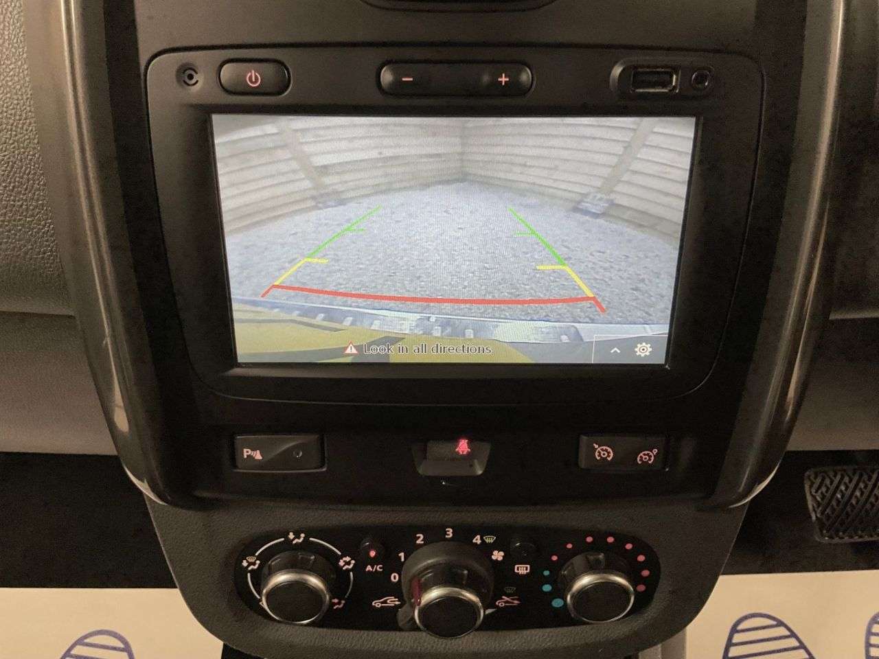 2017 DACIA DUSTER 2017 DACIA DUSTER