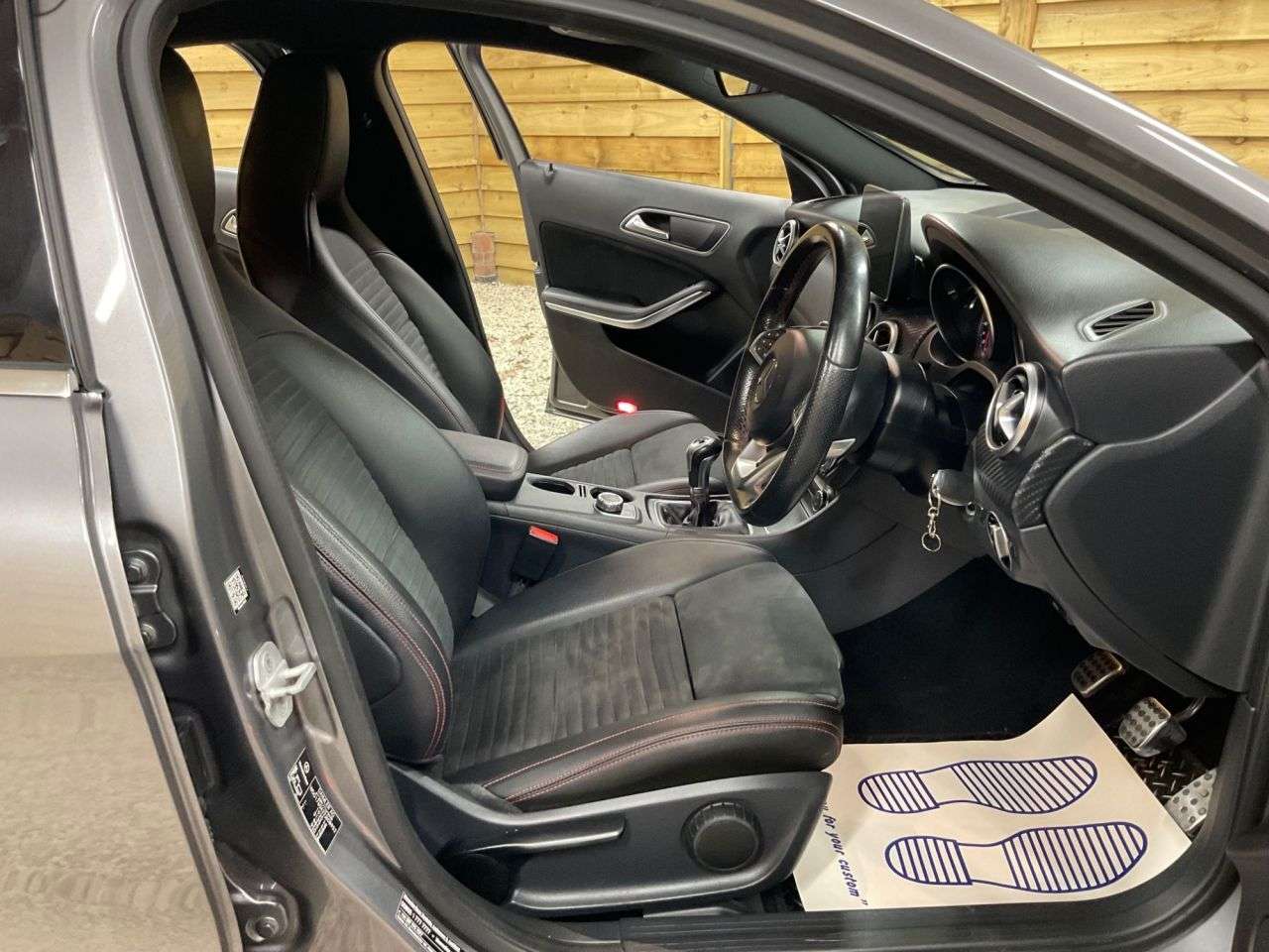 2017 MERCEDES-BENZ A-CLASS 2017 MERCEDES-BENZ A-CLASS