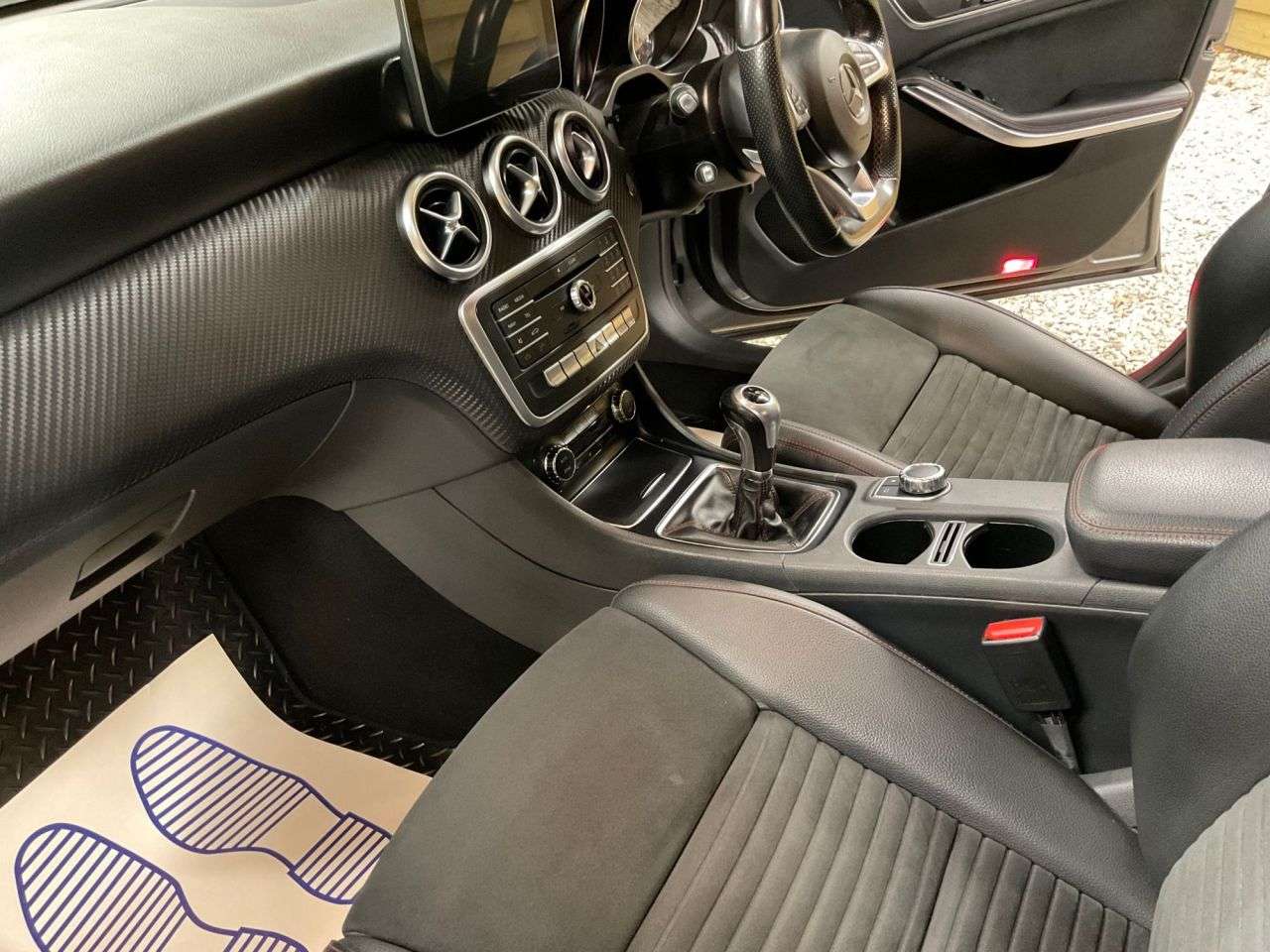 2017 MERCEDES-BENZ A-CLASS 2017 MERCEDES-BENZ A-CLASS