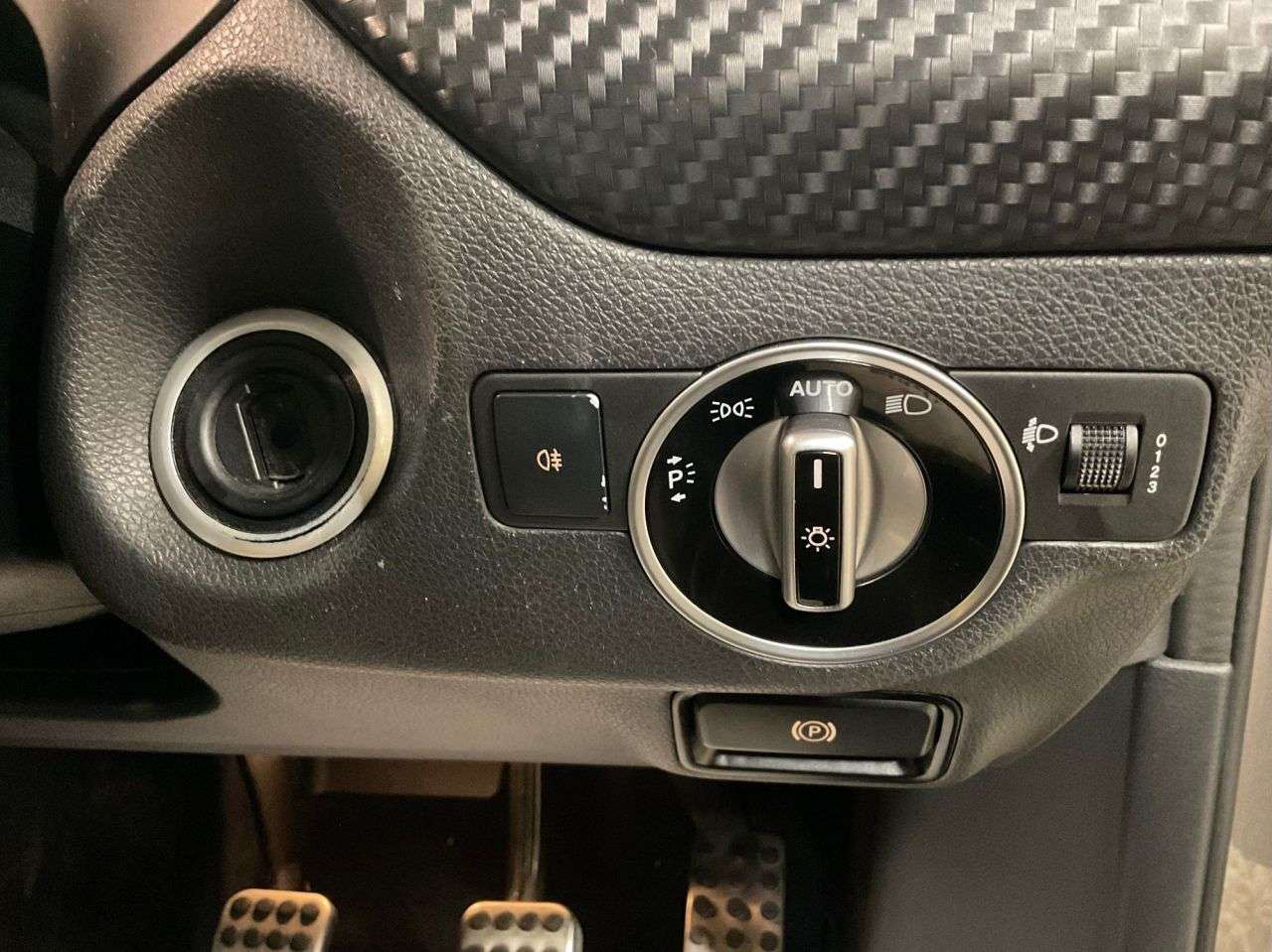 2017 MERCEDES-BENZ A-CLASS 2017 MERCEDES-BENZ A-CLASS