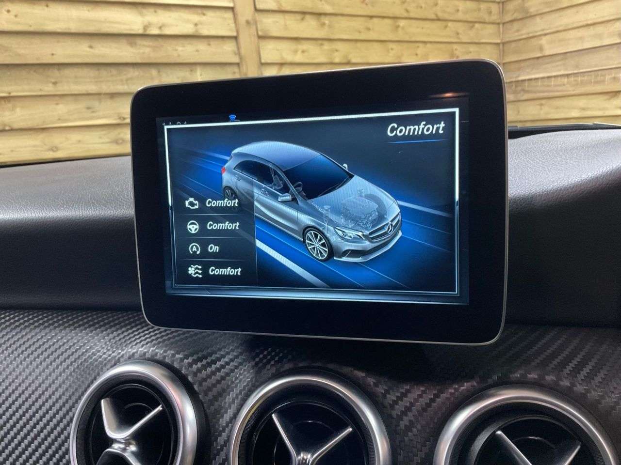 2017 MERCEDES-BENZ A-CLASS 2017 MERCEDES-BENZ A-CLASS
