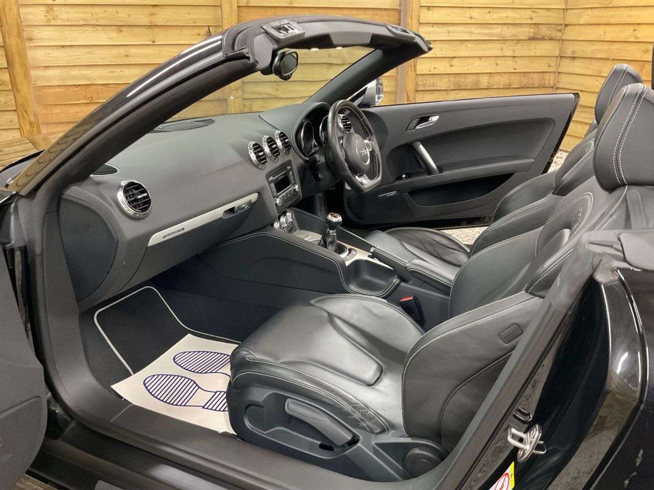 2011 AUDI TTS 2011 AUDI TTS