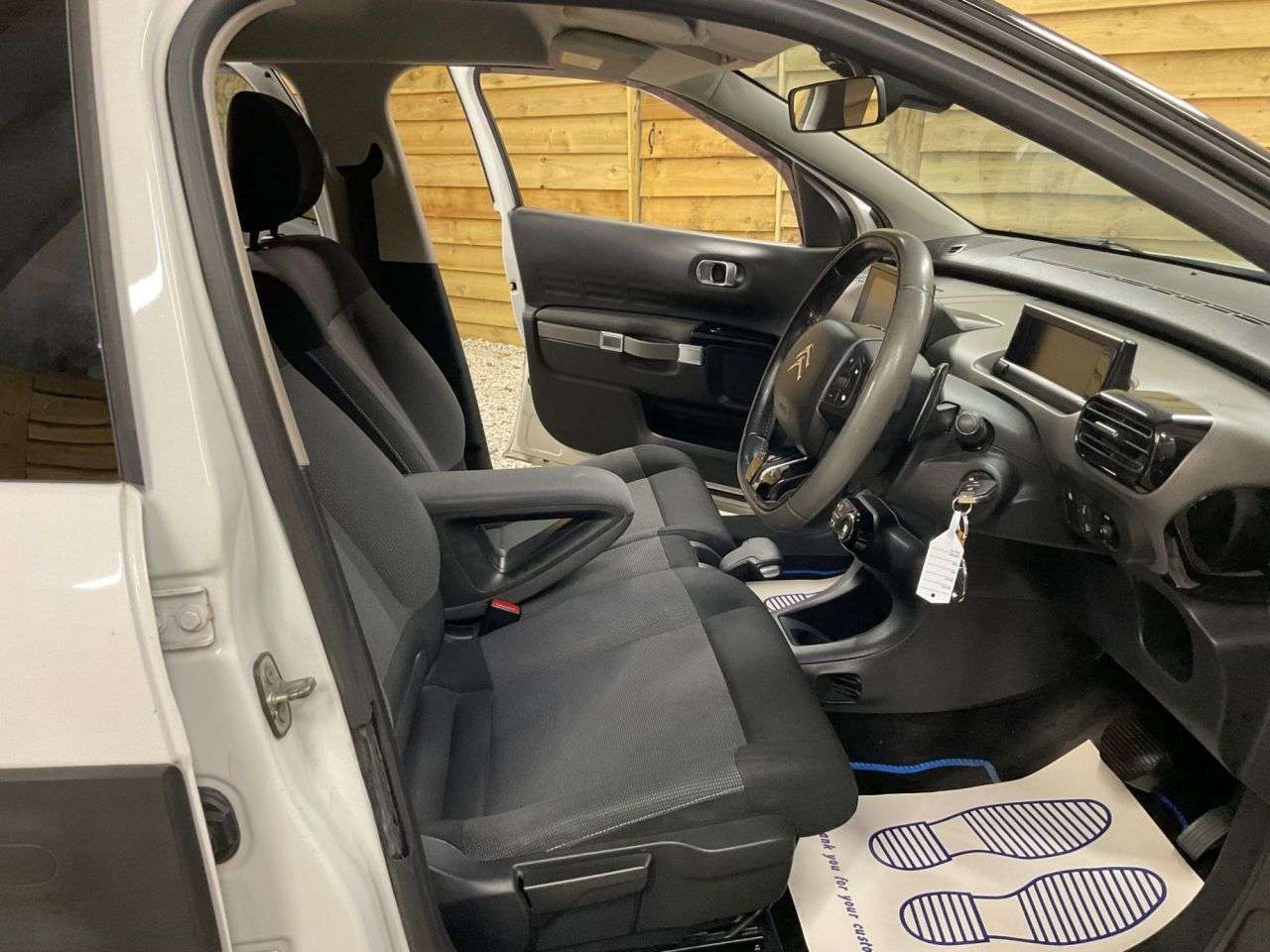 2017 CITROEN C4 CACTUS 2017 CITROEN C4 CACTUS