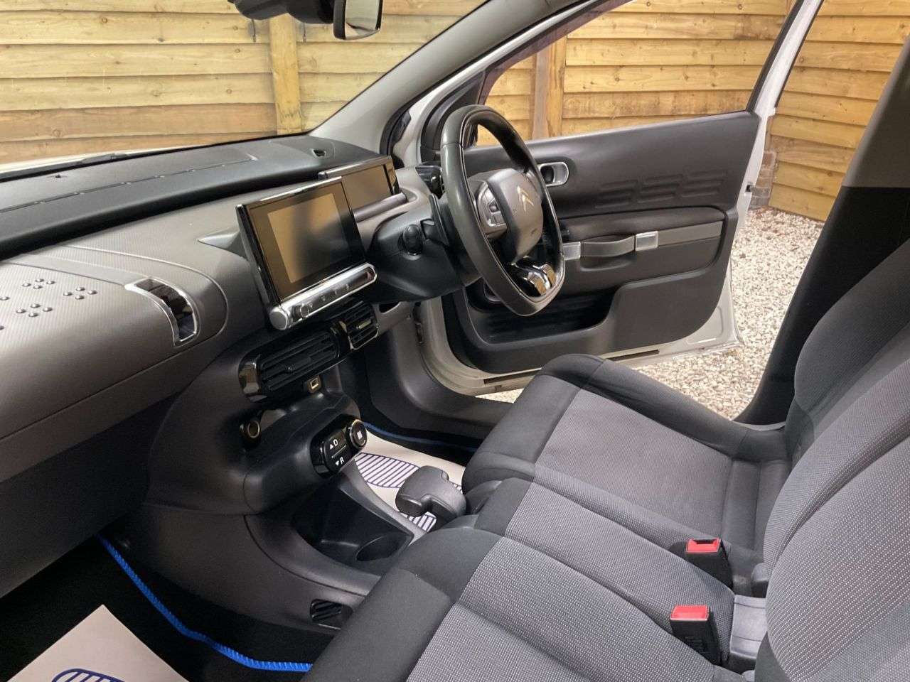 2017 CITROEN C4 CACTUS 2017 CITROEN C4 CACTUS