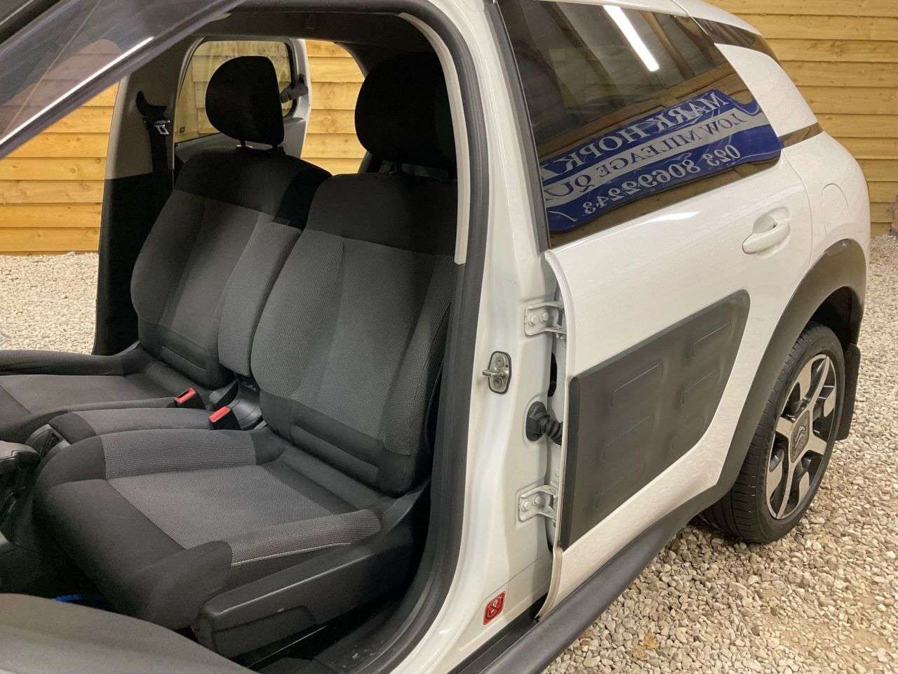 2017 CITROEN C4 CACTUS 2017 CITROEN C4 CACTUS