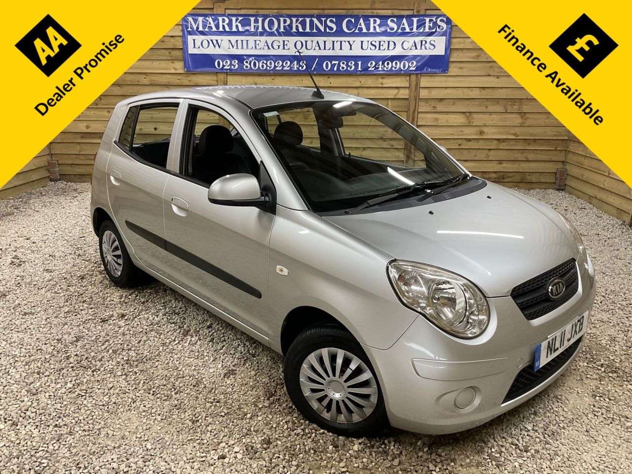 A 2011 KIA PICANTO 1 A 2011 KIA PICANTO 1