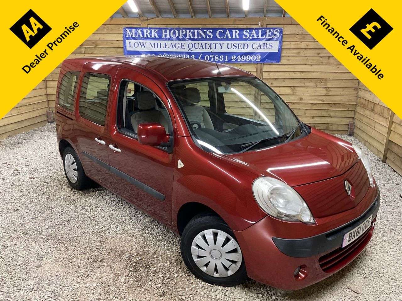 A 2011 RENAULT KANGOO 1.6 16V Petrol Expression Wheelchair Accessible Vehicle TWO LOCAL LADY OWNE A 2011 RENAULT KANGOO 1.6 16V Petrol Expression Wheelchair Accessible Vehicle TWO LOCAL LADY OWNE