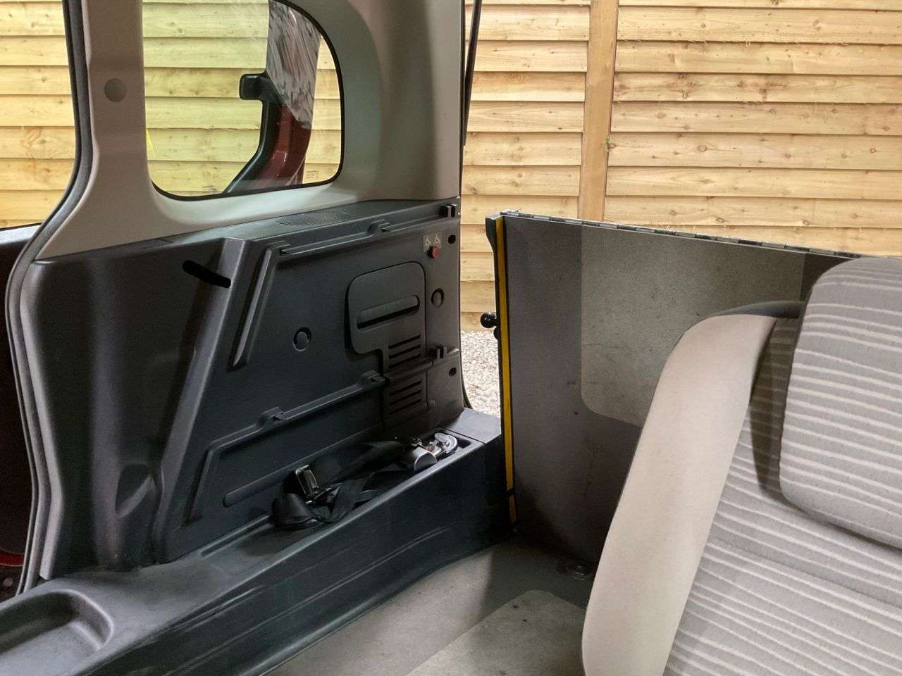 2011 RENAULT KANGOO 2011 RENAULT KANGOO
