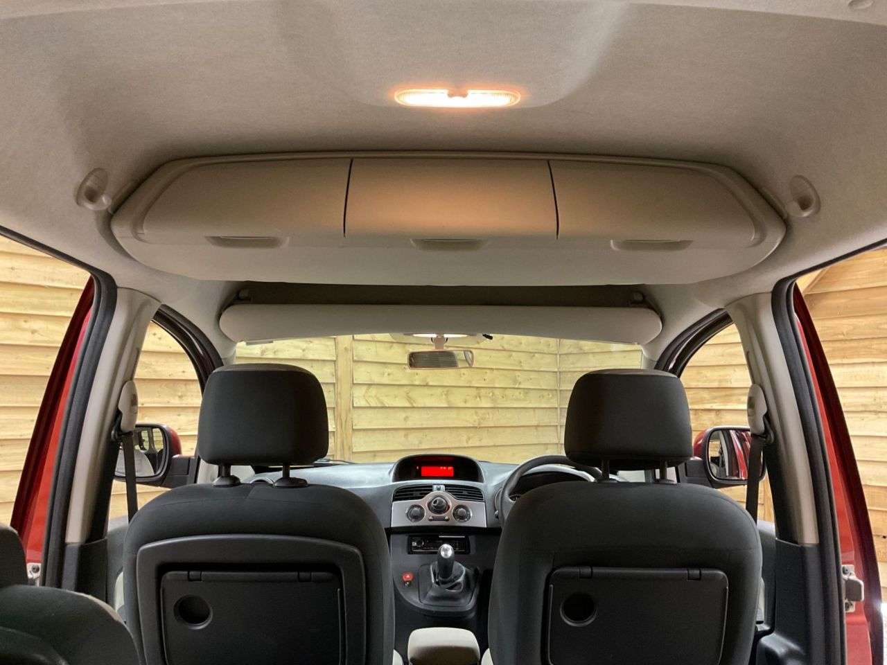 2011 RENAULT KANGOO 2011 RENAULT KANGOO