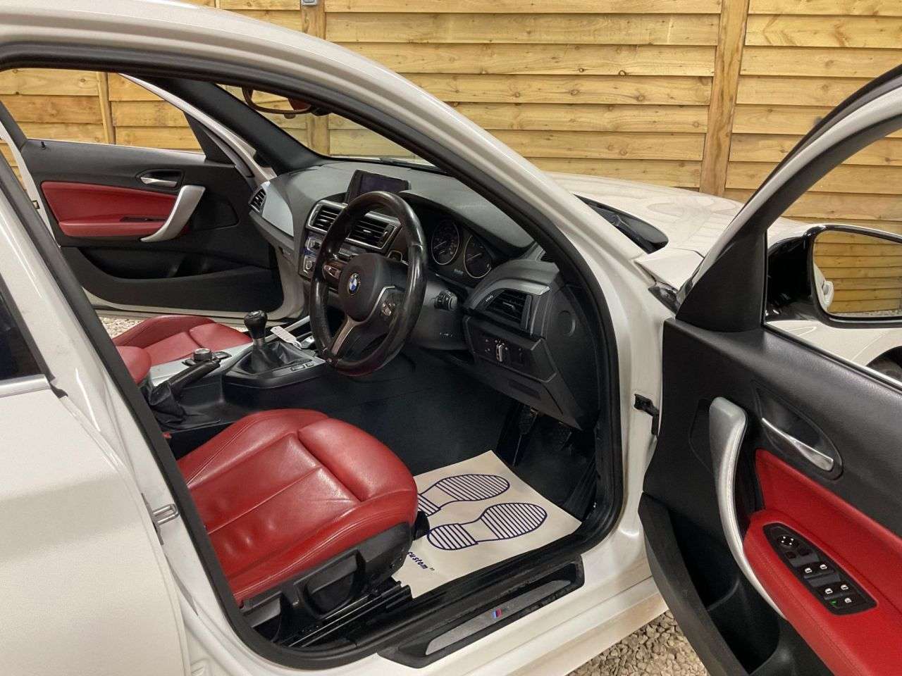 2015 BMW 1 SERIES 2015 BMW 1 SERIES