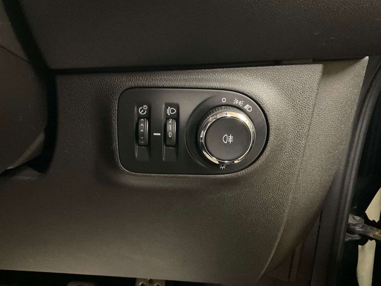 2018 VAUXHALL CORSA 2018 VAUXHALL CORSA