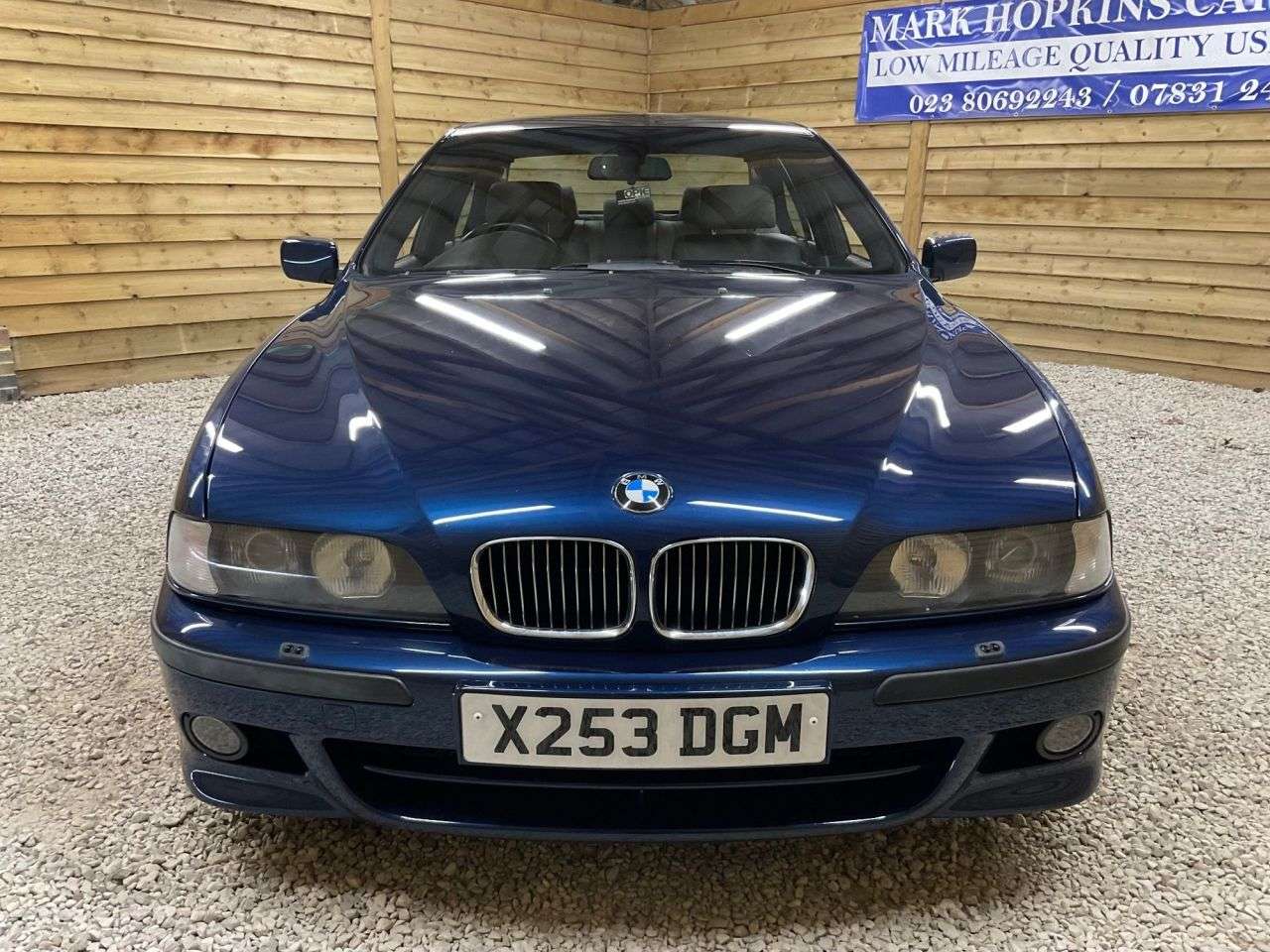 A 2000 BMW 5 SERIES 3.5 535i Sport Saloon 4dr Petrol Automatic (282 g/km, 235 bhp) INCREDIBLY L A 2000 BMW 5 SERIES 3.5 535i Sport Saloon 4dr Petrol Automatic (282 g/km, 235 bhp) INCREDIBLY L