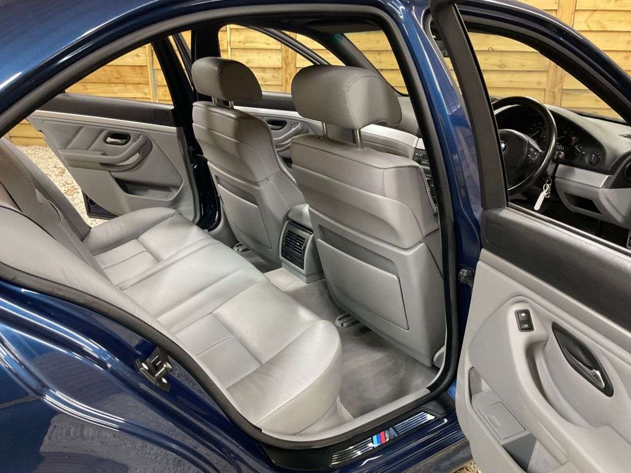 2000 BMW 5 SERIES 2000 BMW 5 SERIES