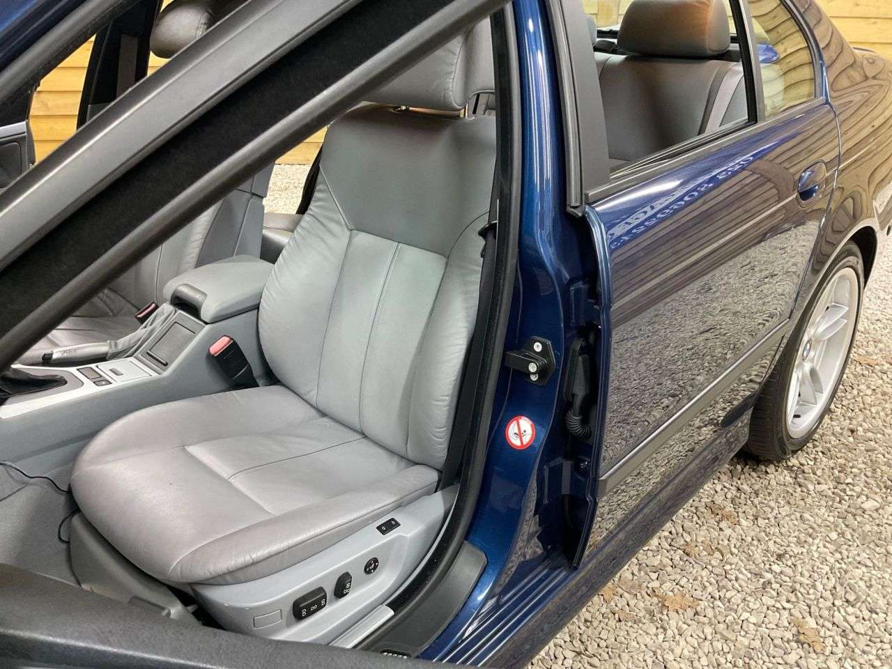 2000 BMW 5 SERIES 2000 BMW 5 SERIES