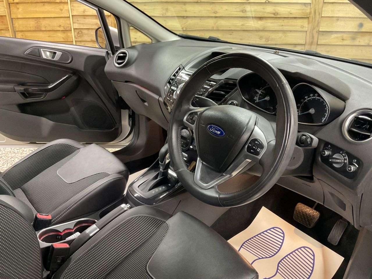 2013 FORD FIESTA 2013 FORD FIESTA