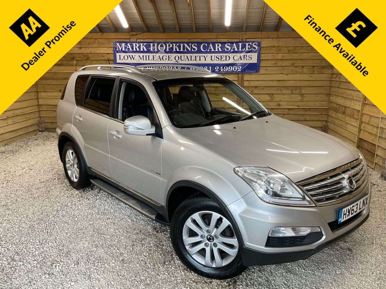 A 2014 SSANGYONG REXTON 2.0 e-XDi EX SUV 5dr Diesel T-Tronic 4WD Euro 5 (155 ps) TWO OWNERS INCREDI A 2014 SSANGYONG REXTON 2.0 e-XDi EX SUV 5dr Diesel T-Tronic 4WD Euro 5 (155 ps) TWO OWNERS INCREDI