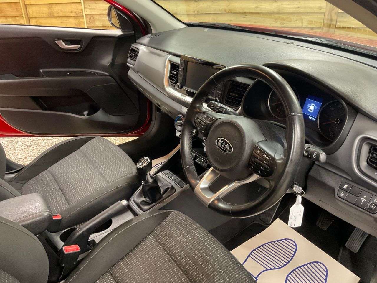 2020 KIA STONIC 2020 KIA STONIC